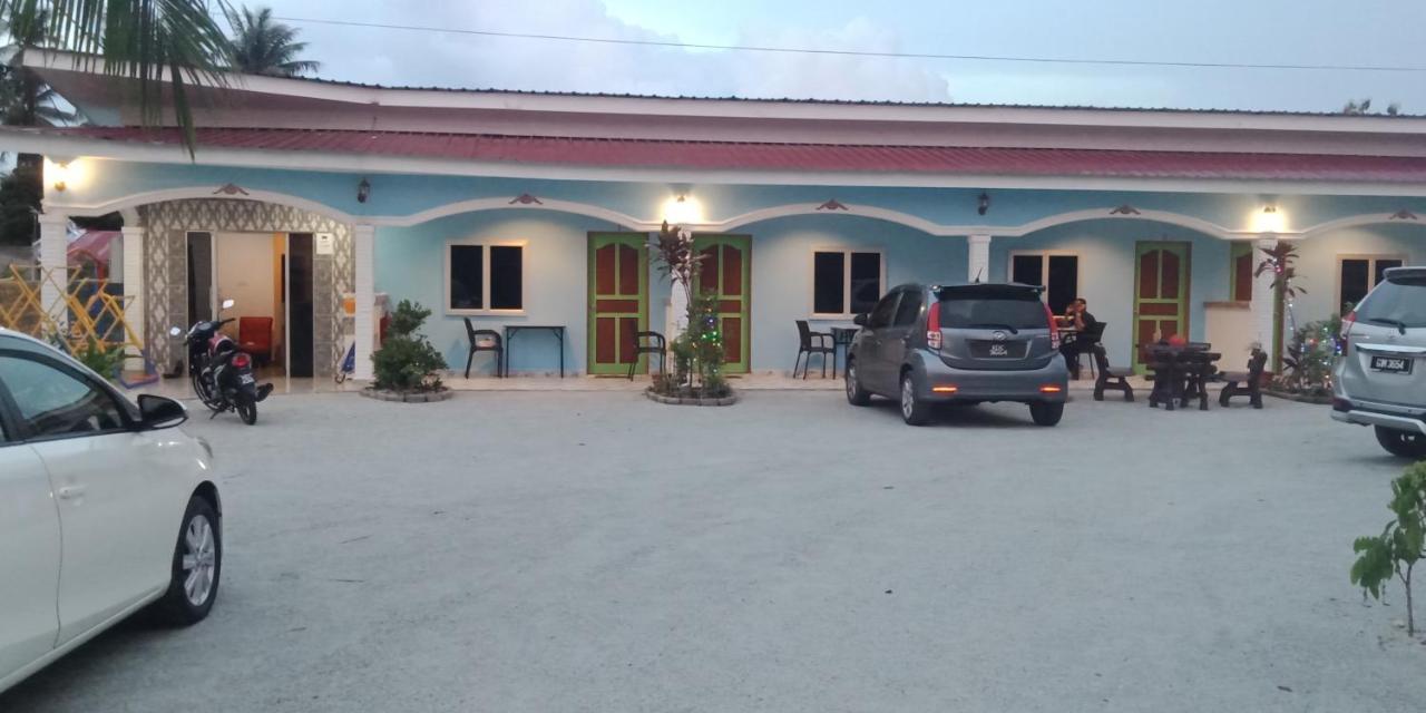 Mazza Nur Motel Pantai Cenang  Exterior photo