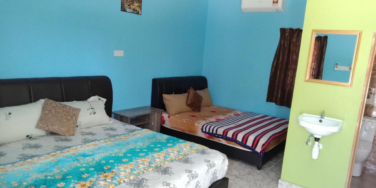 Mazza Nur Motel Pantai Cenang  Exterior photo